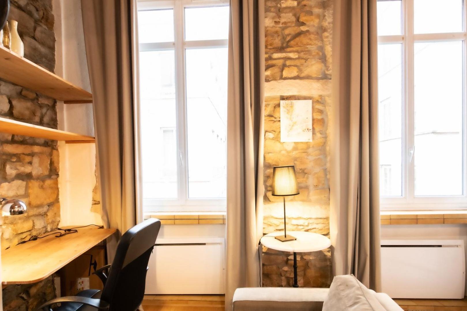 Le Petit Imbert - Studio Chaleureux Et Cozy Лион Екстериор снимка